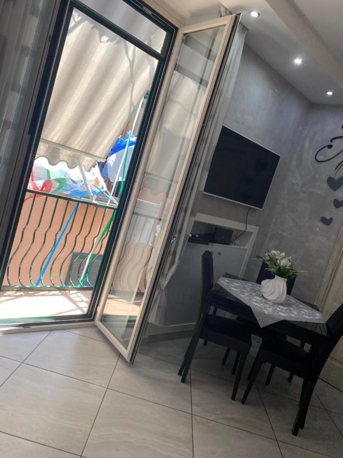Mare Fuori Appartment Napoli Екстер'єр фото