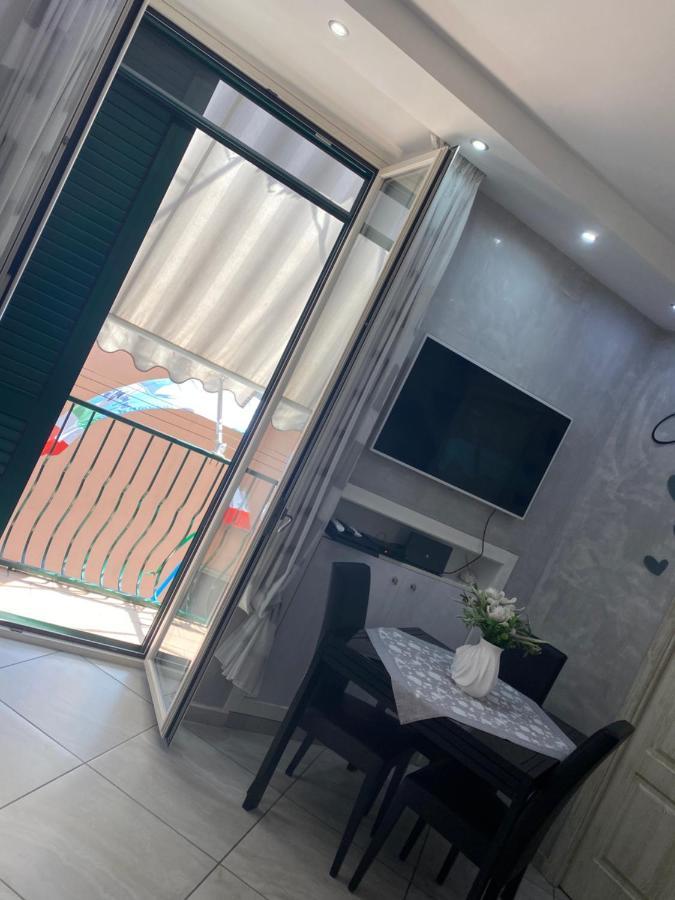 Mare Fuori Appartment Napoli Екстер'єр фото